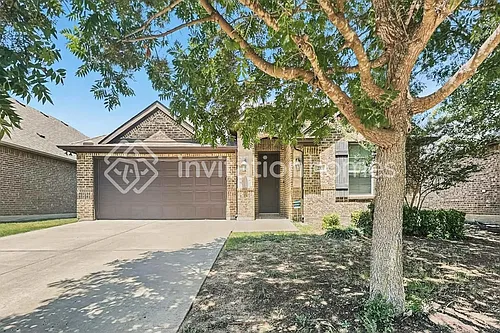 237 Dakota Dr Photo 1