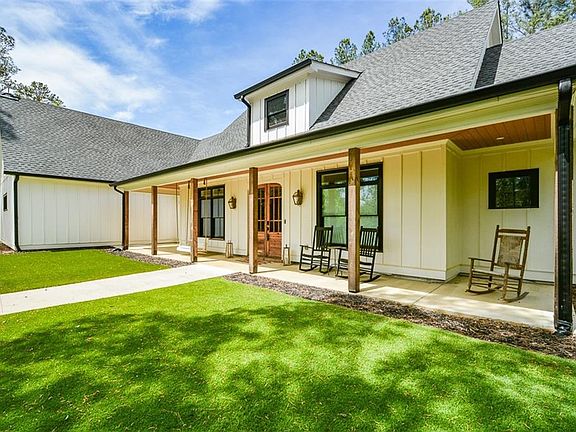 4th image of 1839 Tibbitts Rd