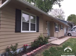 3022 W 9th St, Lawrence, KS 66049