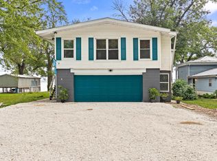 16032 N Portage St, Chillicothe, IL 61523