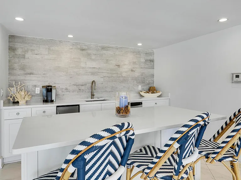 5400 N Ocean Dr — Photo 29