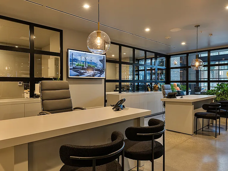 Leasing Office