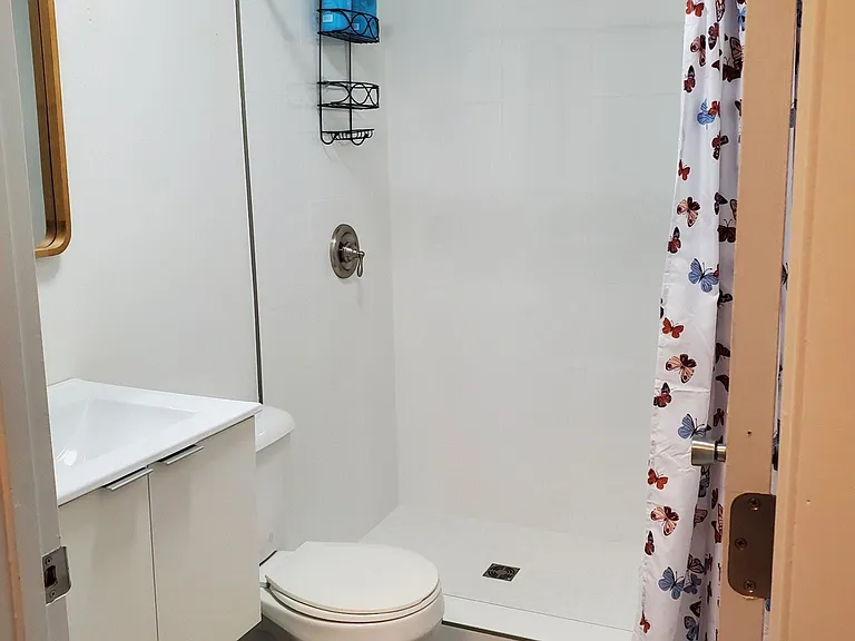 81 Deaver St #B — Photo 28