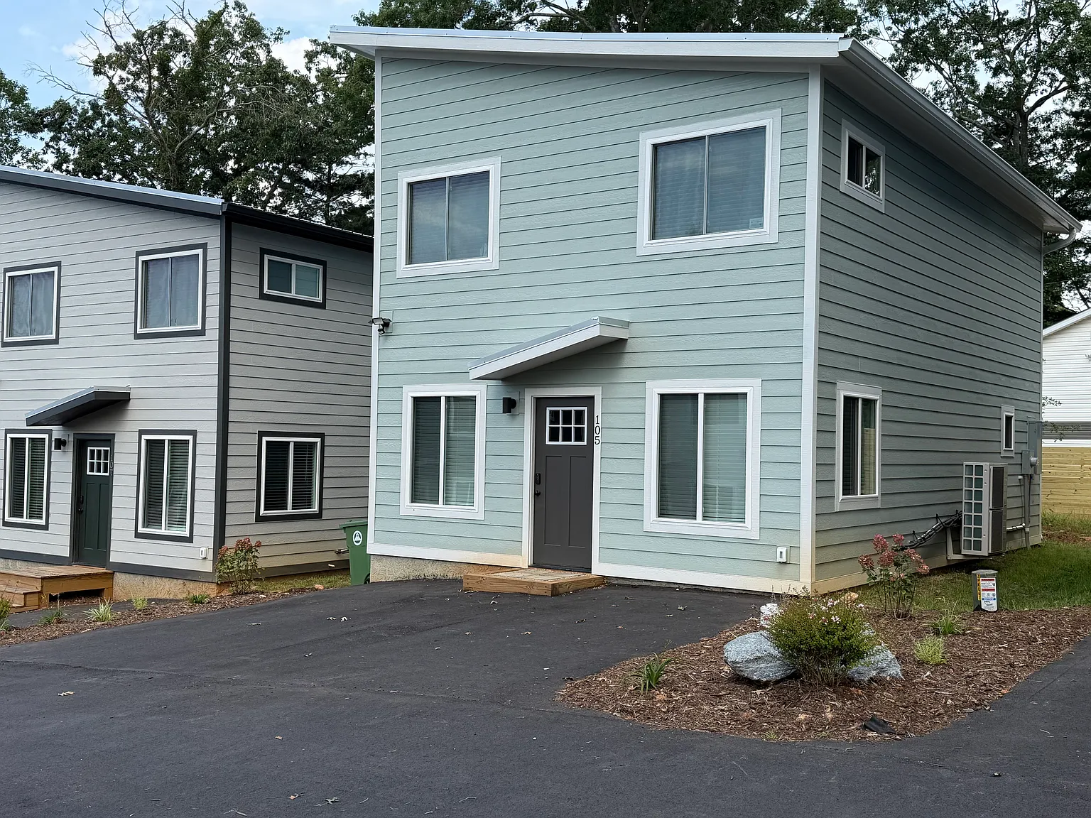 West AVL Cottage 105 — Photo 1
