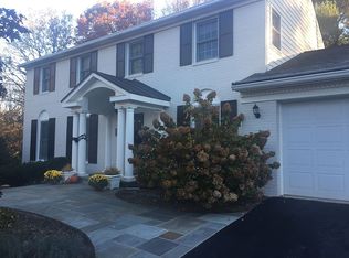 8312 Hunting Hill Ln, Mc Lean, VA 22102