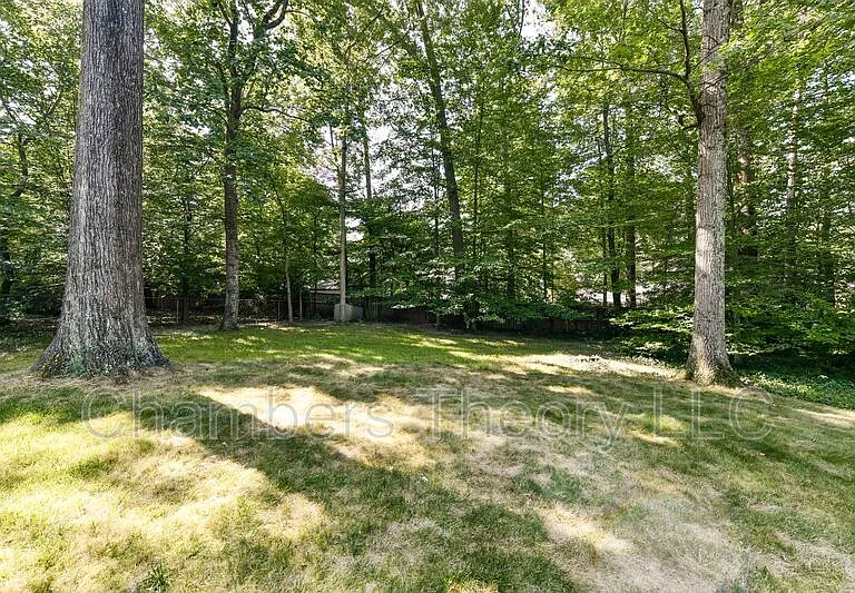 9205 Hamilton Dr — Photo 38