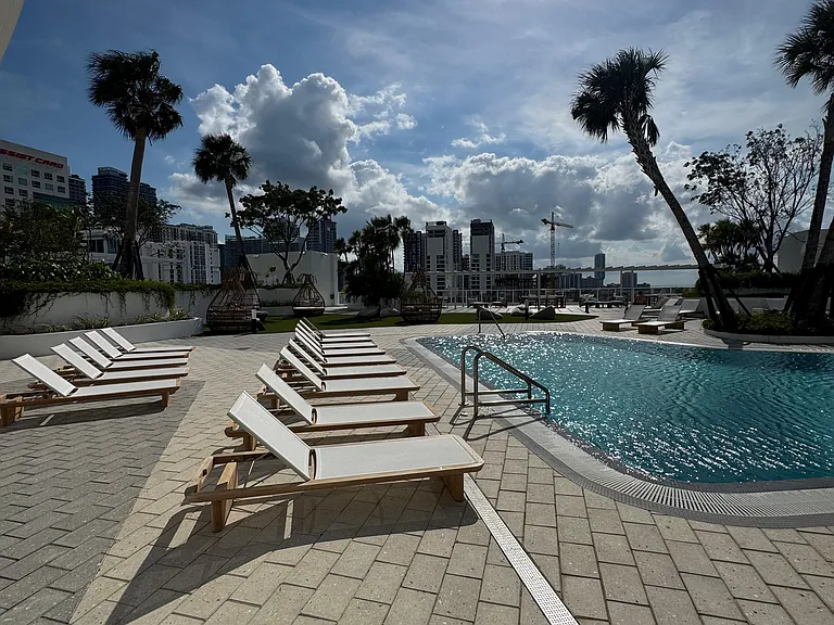 1200 Brickell Bay Dr #12 — Photo 9