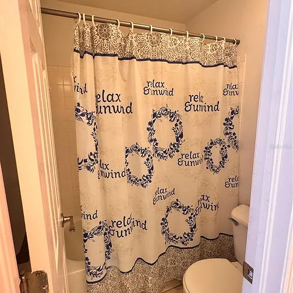 2070 Sarah Louise Dr — Photo 24