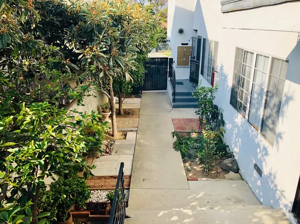 1138 N Berendo St APT 8, Los Angeles, CA 90029