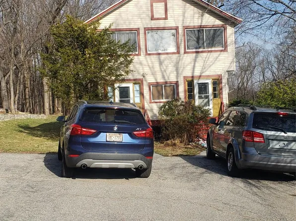 6 Stowe Road, Peekskill, NY 10566