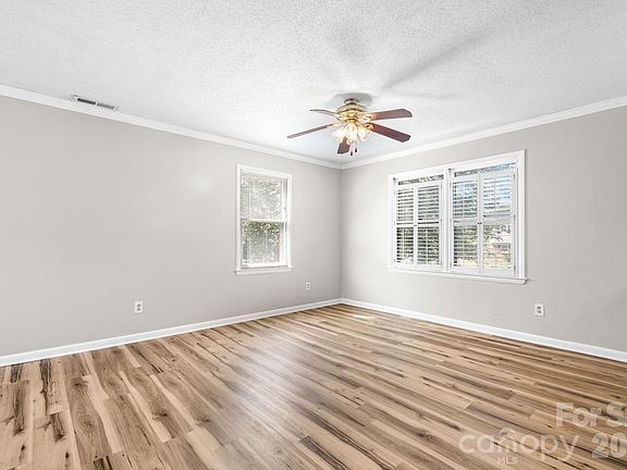 5th image of 5208 W Piedmont Cir