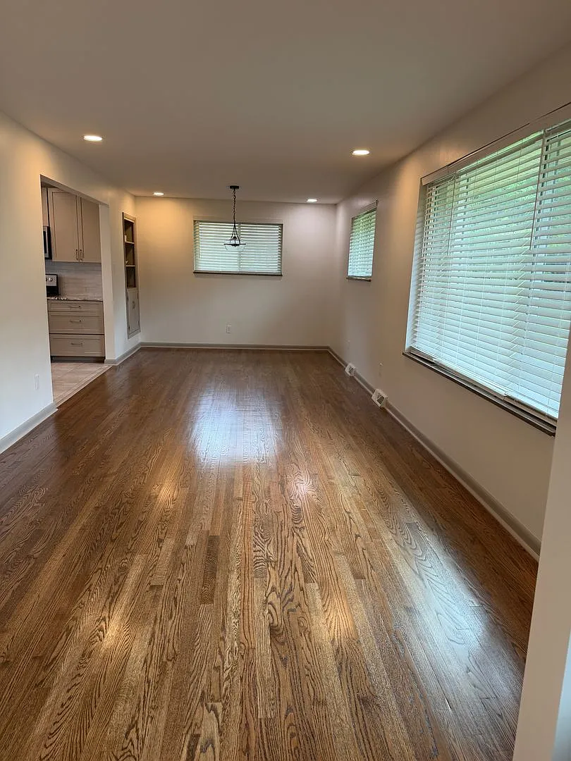3 bed, 2.0 bath, $2,700 — Photo 3