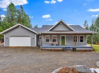 208 Chokecherry Dr, Bonners Ferry, ID 83805