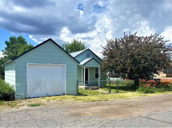 412 3rd Ave, Chester, CA 96020