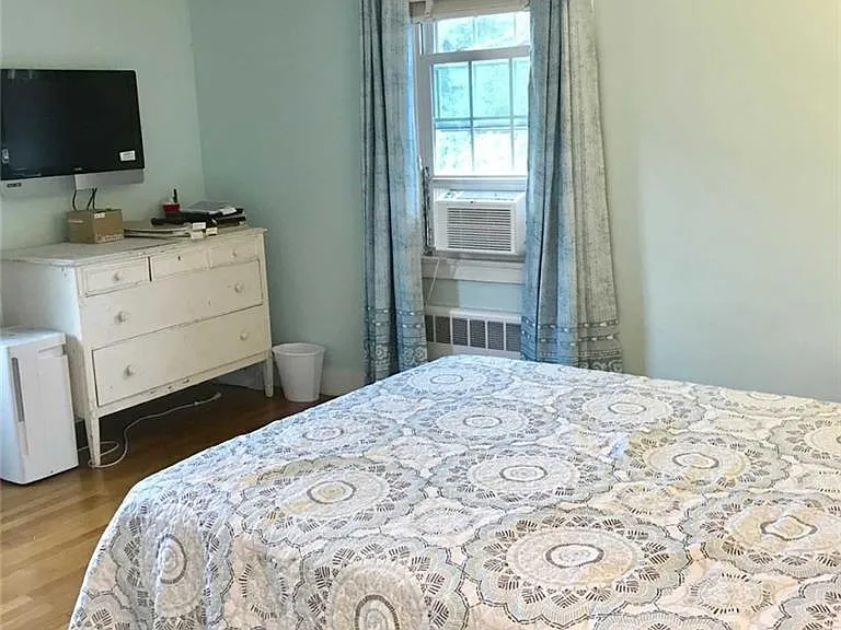 39 Masons Island Rd — Photo 11