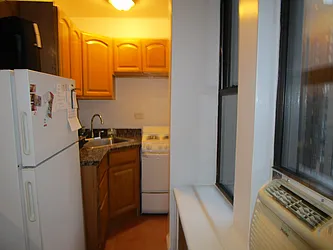 Rented by Rita S Citrin, LREB