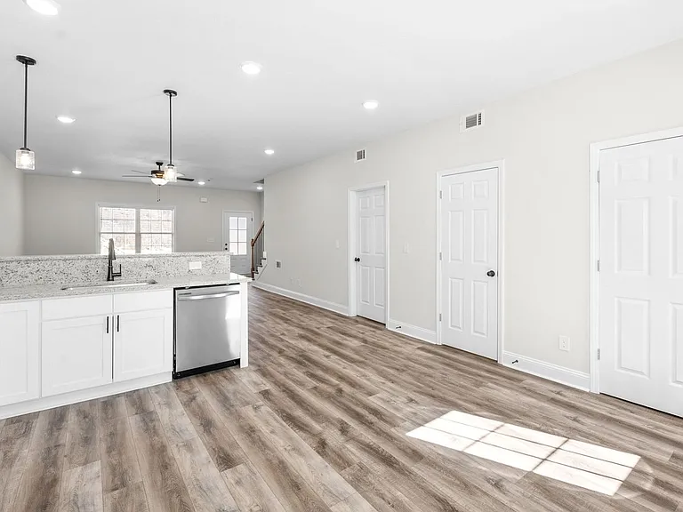 500 Peachers Mill Rd #C1 — Photo 10
