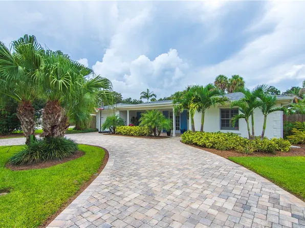 207 Conn Way, Vero Beach, FL 32963