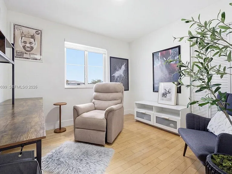 12138 SW 250th Ter — Photo 17