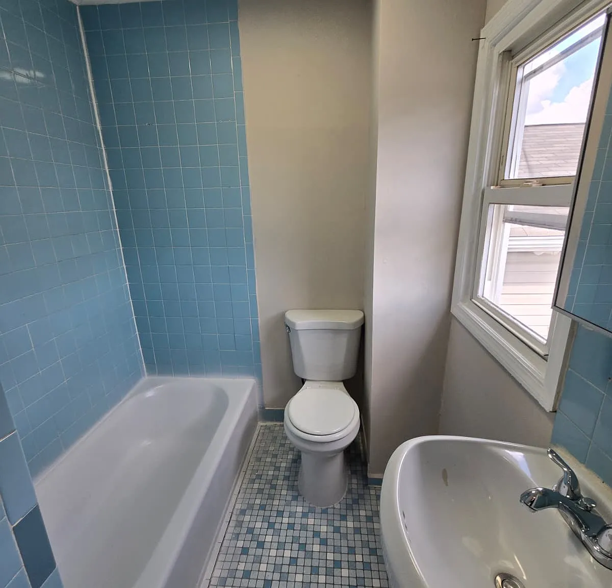 2 bed, $1,700 — Photo 3