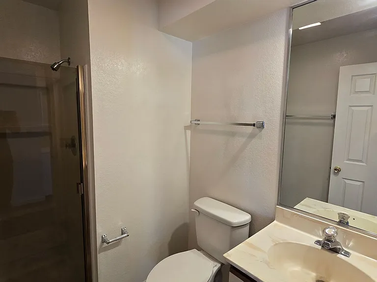 239 Cheney Street — Photo 8
