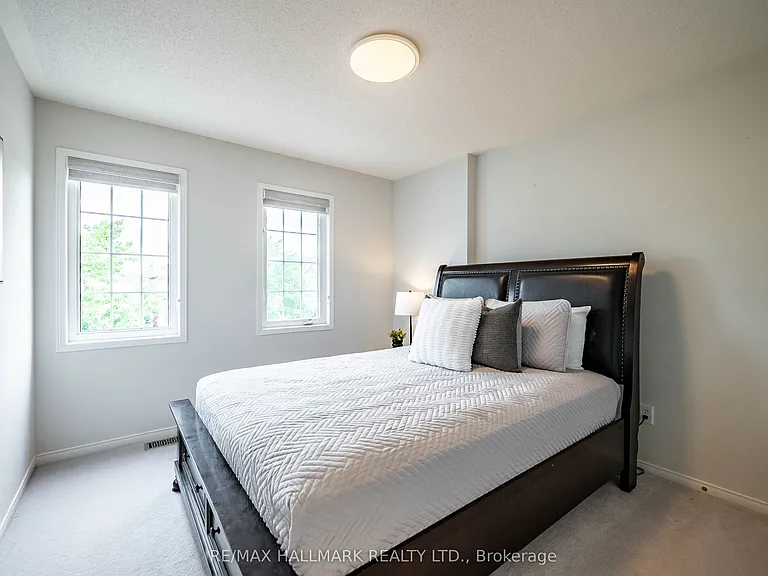 406 Reeves Way Blvd — Photo 28