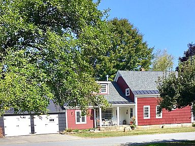 47 School St Grafton Vt 05146 Zillow