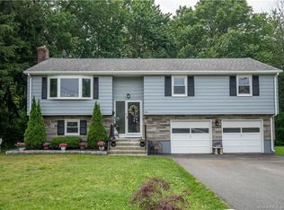 325 Hillcrest Ave, Newington, CT 06111