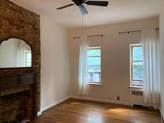 Rented by RELO REDAC INC. | media 5