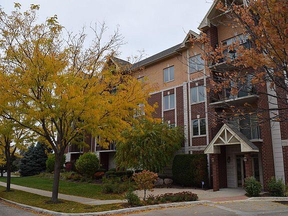 3rd image of 8120 W Park Ave Unit 202