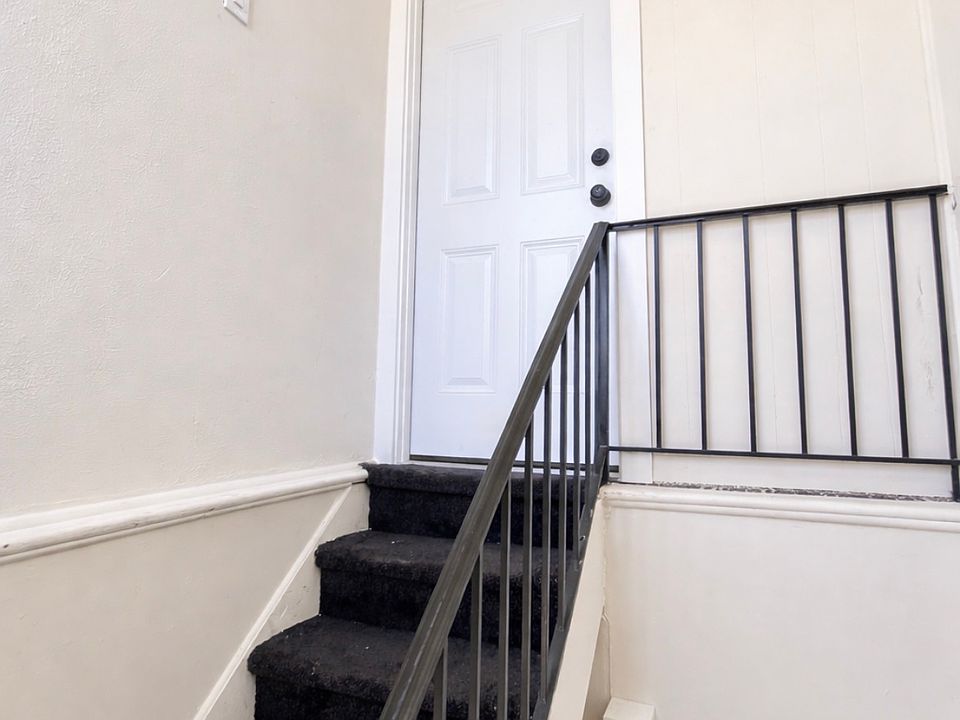 Unit 3 Entrance