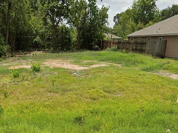 4th image of 3602 Dawson Ln