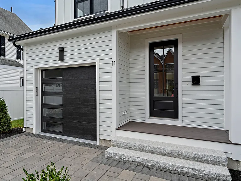 11 Jasset St #11 — Photo 4