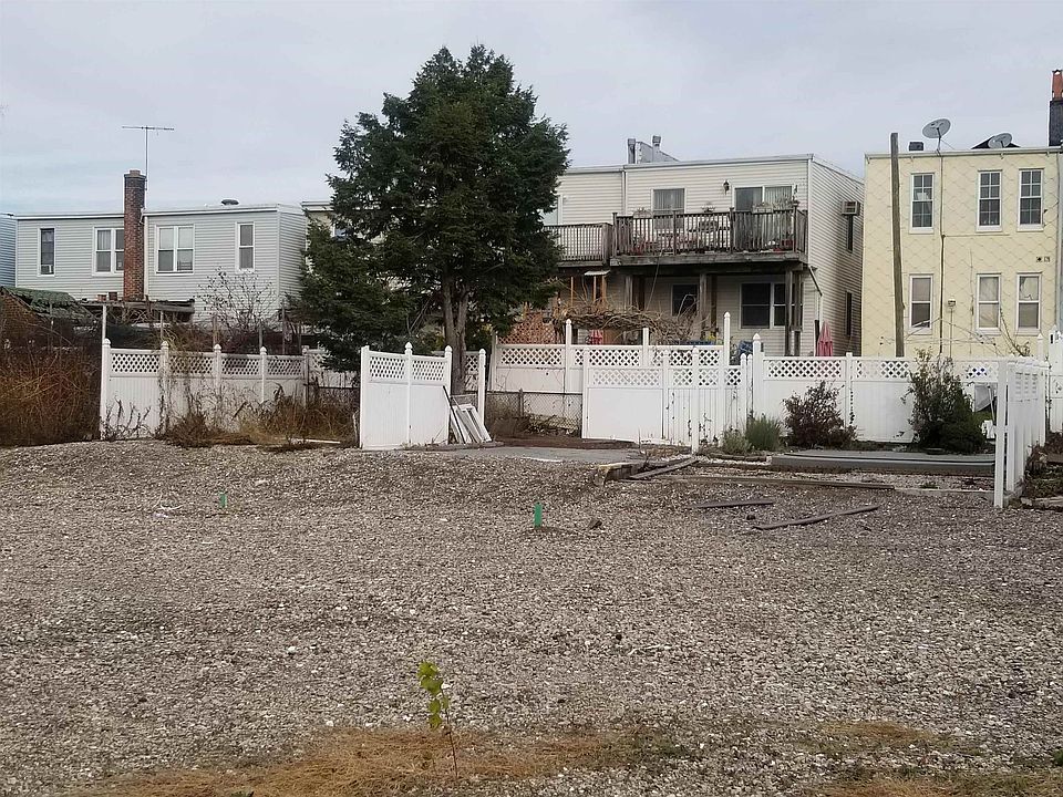 1st image of 1312-1314 9th St