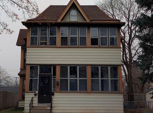 823 3rd St E #2, Saint Paul, MN 55106