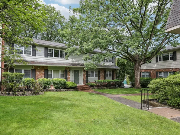 74 Bon Aire Circle #Q10, Suffern, NY 10901