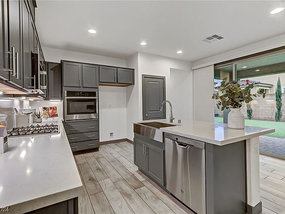 3rd image of 10311 Turkish Pine Ct