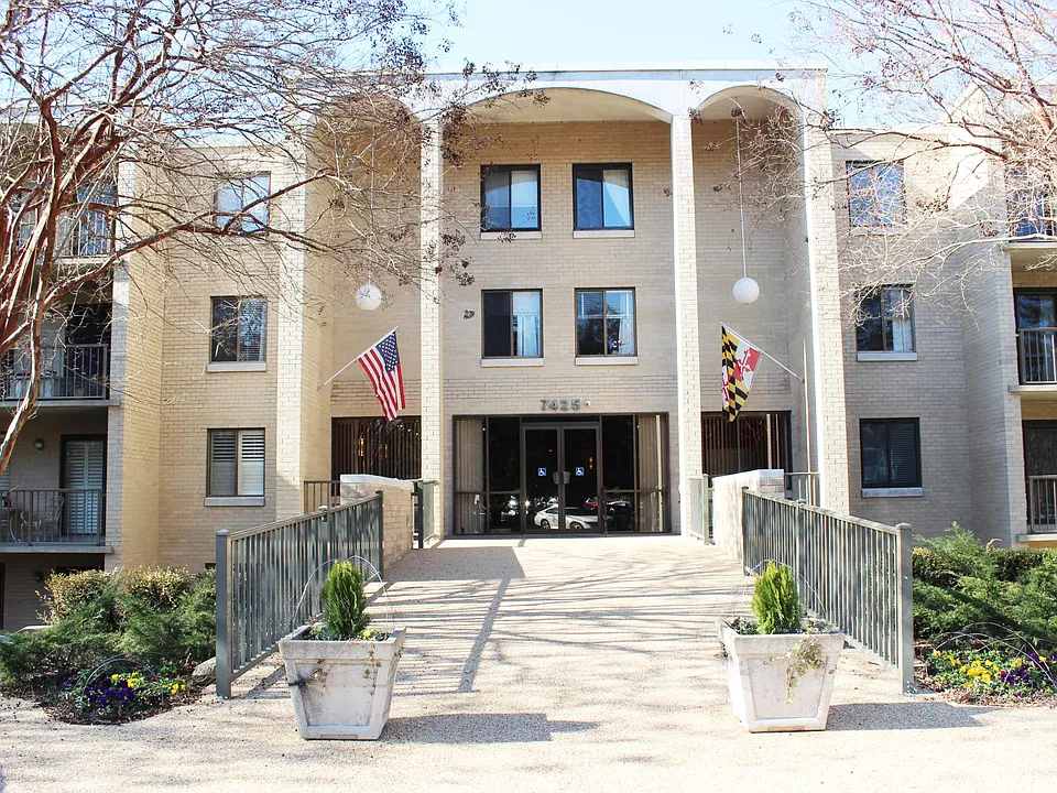 7425 Democracy Blvd #307