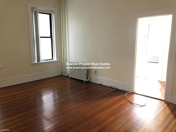 386 Commonwealth Ave. #33 Boston - Back Bay Unit Photo 4