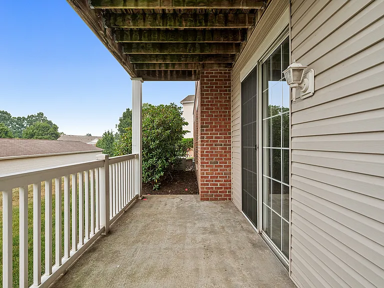 90 Berkley Manor Drive_24 3b2b Unit 1212
