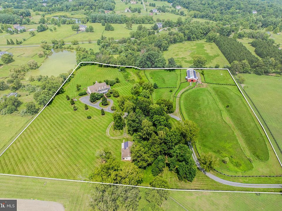1st image of 19949 Pleasant Meadow Ln