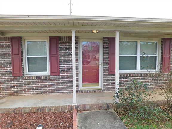 3rd image of 1509 Old Albany Cir SE