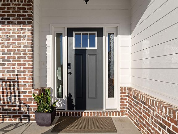 3rd image of 5172 Greyton Cir