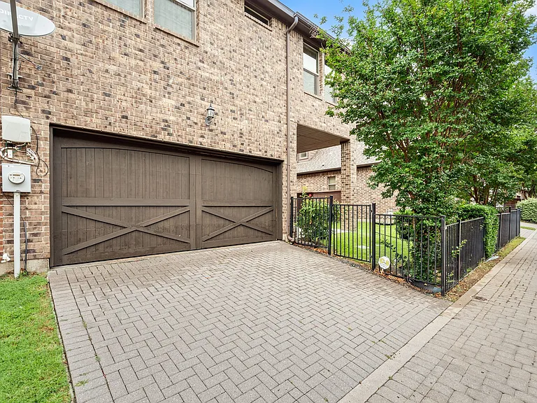 1208 Prescott St — Photo 33