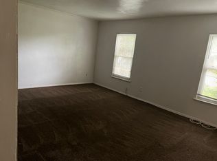 710 Lake Edward Dr, Virginia Beach, VA 23462