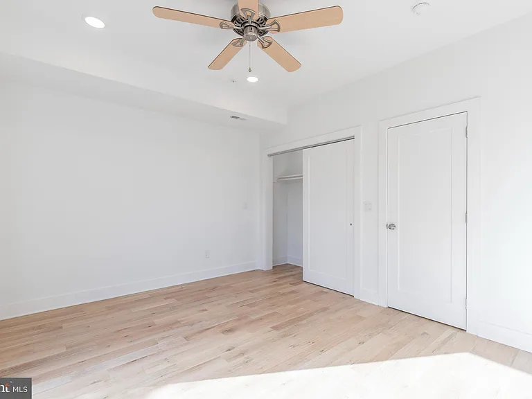 2406 W Master St #2 — Photo 11