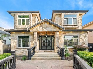 1060 E 61st Ave, Vancouver, BC V5X2C4