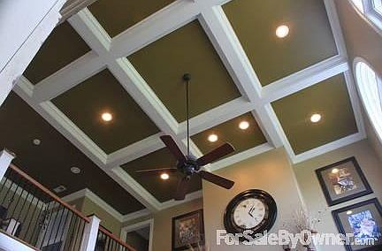 Great Room
						:
						Beautiful ceiling