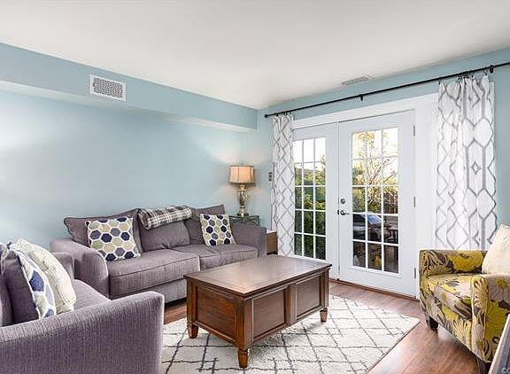 4th image of 3721 Patterson Ave #3721