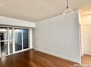 60 Absolute Ave #3502, Mississauga, ON